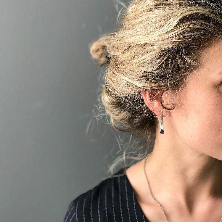 Срібні сережки 121788 від ювелірного магазину Онікс - 5