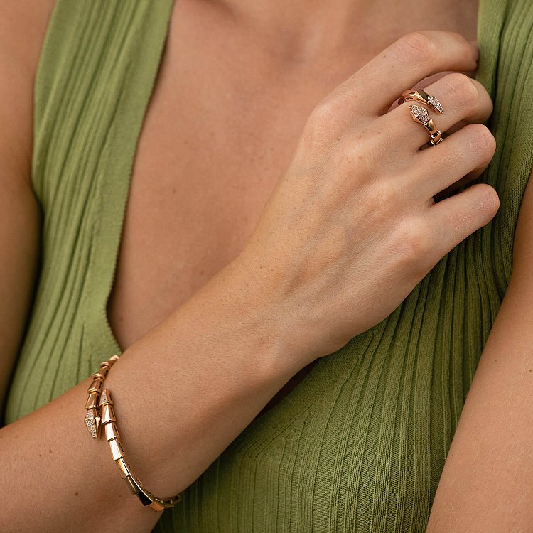 Каблучка "Змія" в червоному золоті (фіаніти) к07366 від ювелірного магазину Онікс - 3