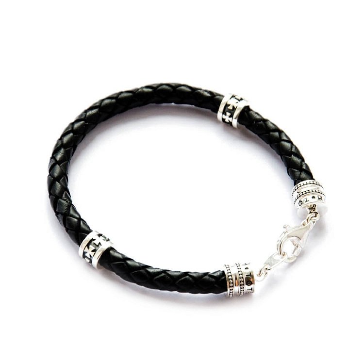 Кожаный браслет Symbols (мальтийский крест) с серебряными вставками t50-02 от ювелирного магазина Оникс - 3