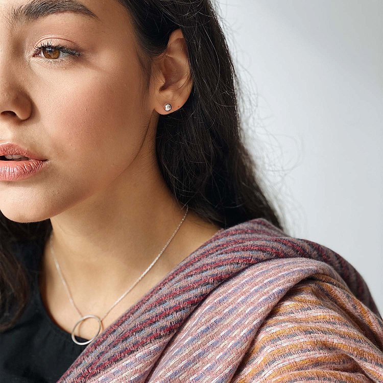 Серебряное колье "Большой круговорот" (2.5 см) 181044 от ювелирного магазина Оникс - 16