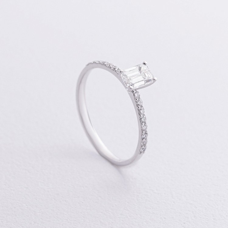 Помолвочное золотое кольцо с бриллиантами 241911121 от ювелирного магазина Оникс