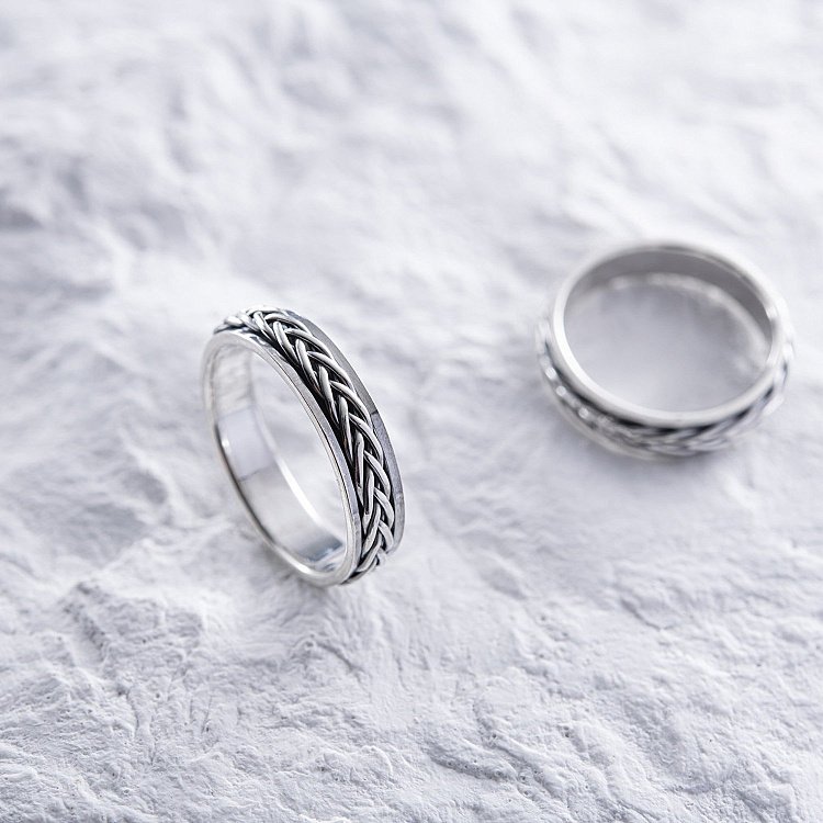 Мужское серебряное кольцо "Антистресс" (чернение) TR-01-00006 от ювелирного магазина Оникс - 10