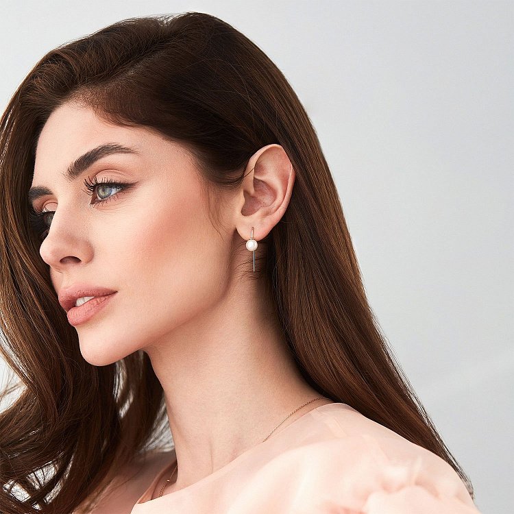 Золотые серьги "Изящность" (жемчуг) с07325 от ювелирного магазина Оникс - 2