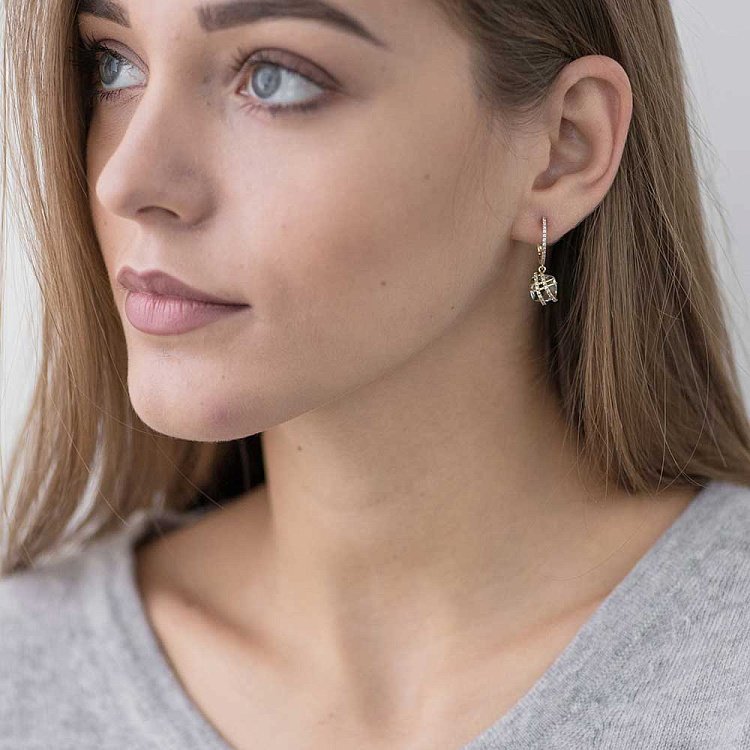 Золотые серьги с аметистом и фианитами 14052502 от ювелирного магазина Оникс - 3