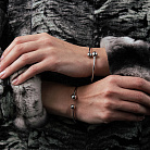 Жорсткий браслет "Кульки" у білому золоті б05817 от ювелирного магазина Оникс - 3