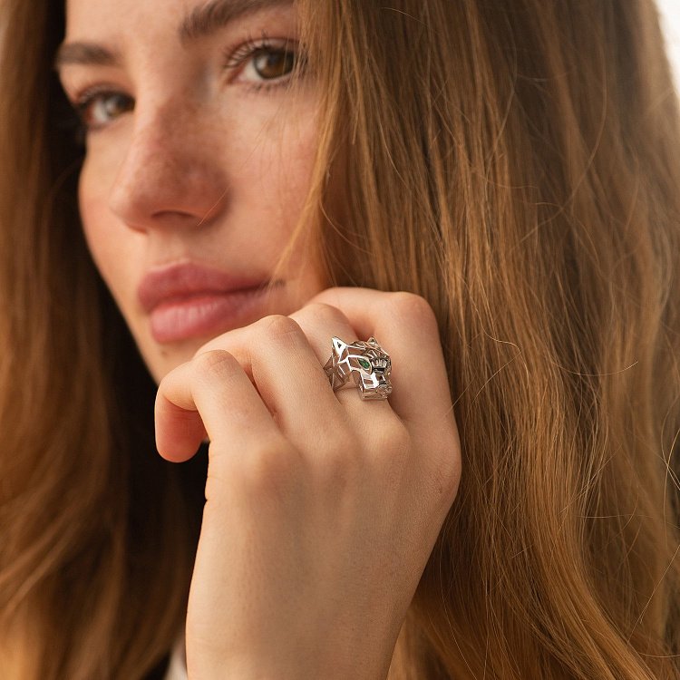 Кольцо "Пантера" в белом золоте (фианиты) к07629 от ювелирного магазина Оникс - 1