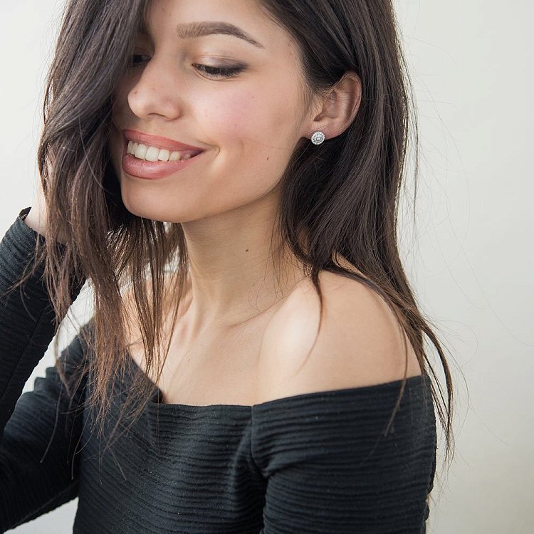 Серьги-пусеты с фианитами 121918 от ювелирного магазина Оникс - 3