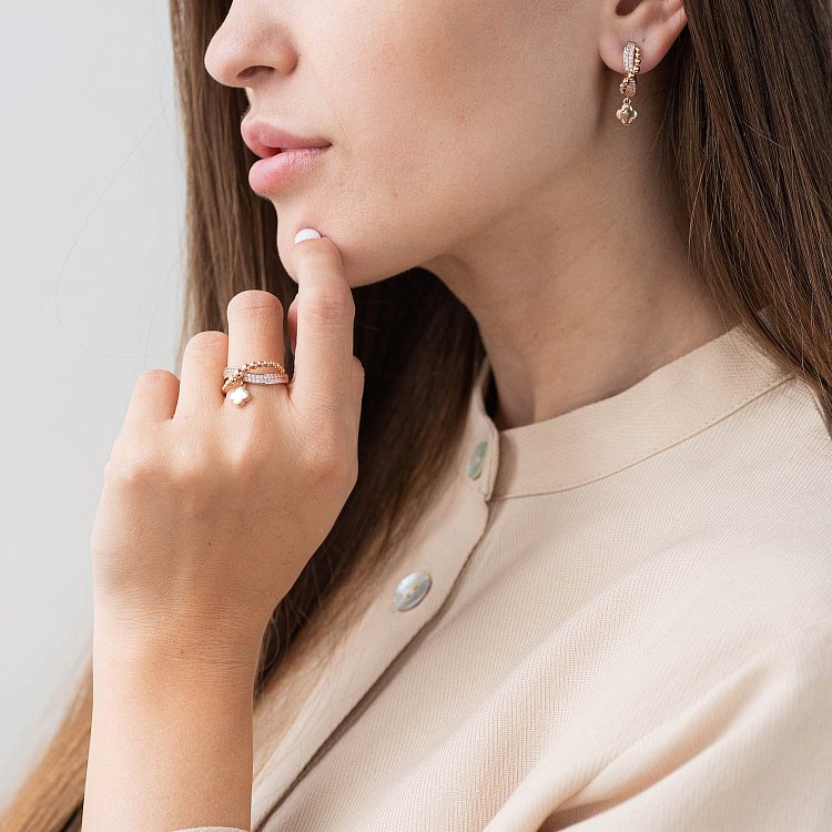 Золота каблучка "Конюшина" (фіаніт) к06234 від ювелірного магазину Онікс - 1