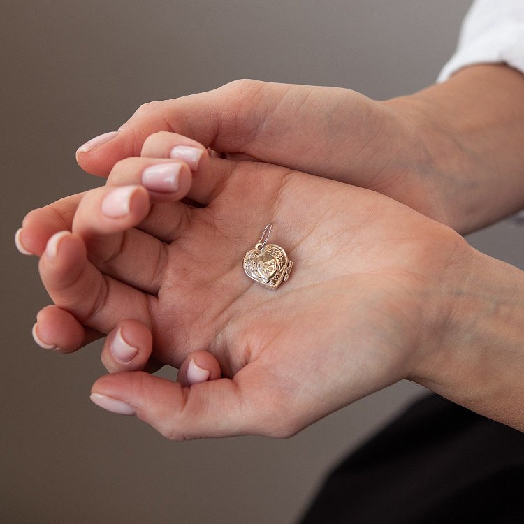 Підвіска для фото "Сердечко" в білому золоті п02964 від ювелірного магазину Онікс - 2