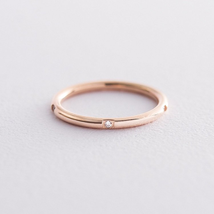 Золотое кольцо с фианитами в стиле минимализм к06557 от ювелирного магазина Оникс