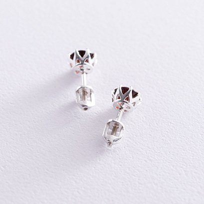 Срібні сережки - пусети (синт. піроп) 122822 №5