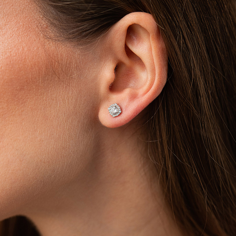 Золоті сережки - пусети з діамантами 344881121 від ювелірного магазину Онікс - 1