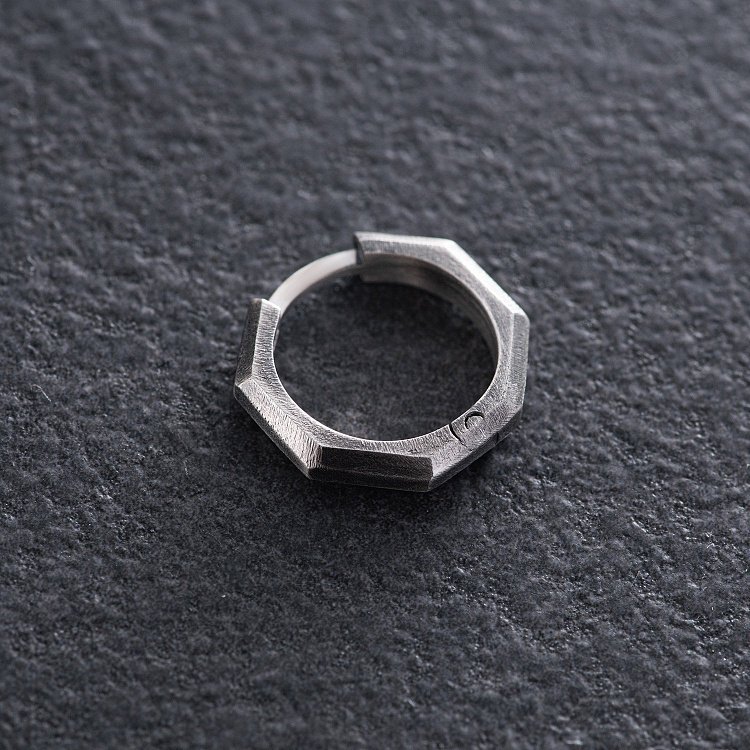 Чоловіча моносережка "Грані" у сріблі 7112 від ювелірного магазину Онікс - 3