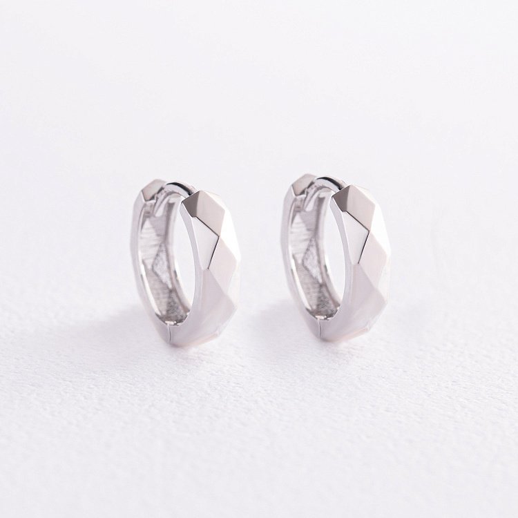 Сережки - кільця "Джоанна" у білому золоті с07993 від ювелірного магазину Онікс