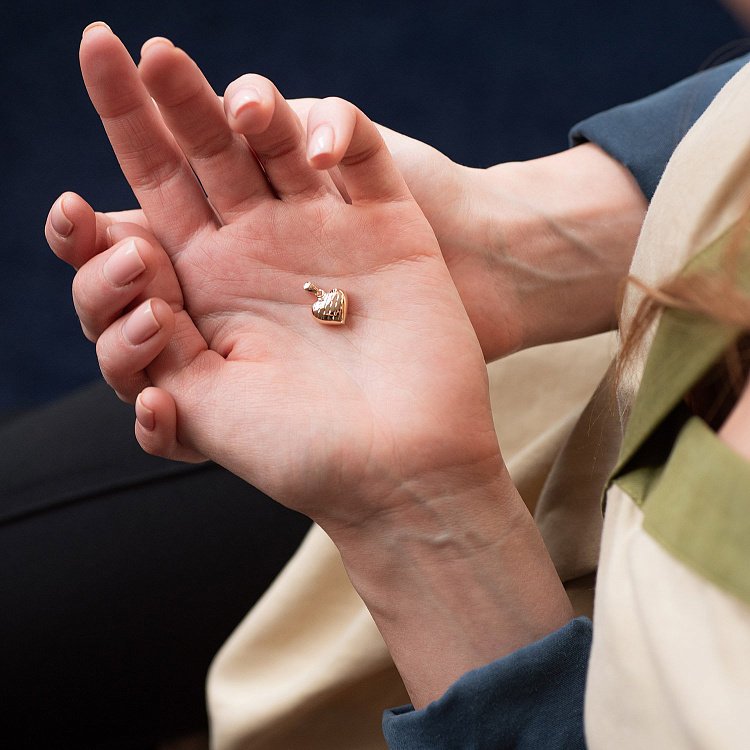 Кулон "Сердце" в красном золоте п03546 от ювелирного магазина Оникс - 1