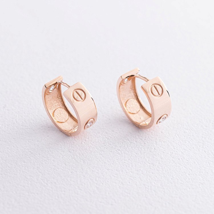 Сережки - кільця "Love" в червоному золоті (фіаніти) с07215 від ювелірного магазину Онікс - 5