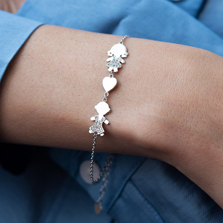 Браслет "Девочка, мальчик и сердечко" в белом золоте (фианиты) б05662 от ювелирного магазина Оникс - 1