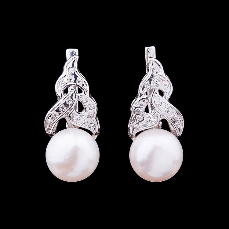 Золотые серьги с культивированным пресноводным жемчугом с382 от ювелирного магазина Оникс - 1