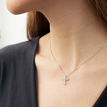 Крестик в белом золоте с бриллиантами пб0398lg №4