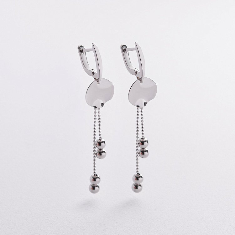 Серебряные серьги "Шарики на цепочке" 123483 от ювелирного магазина Оникс