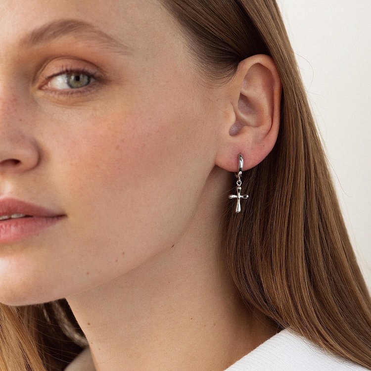 Серебряные серьги "Крестики" 122201 от ювелирного магазина Оникс - 1