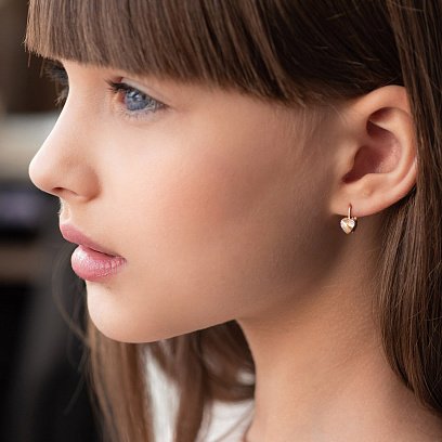 Золотые детские серьги "Сердечки" с05673 №2