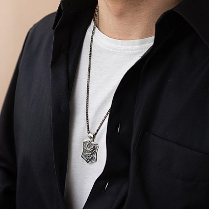 Серебряный кулон "Волк воет на луну" 376 №2