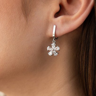 Серебряные серьги "Цветок" с фианитами 121198