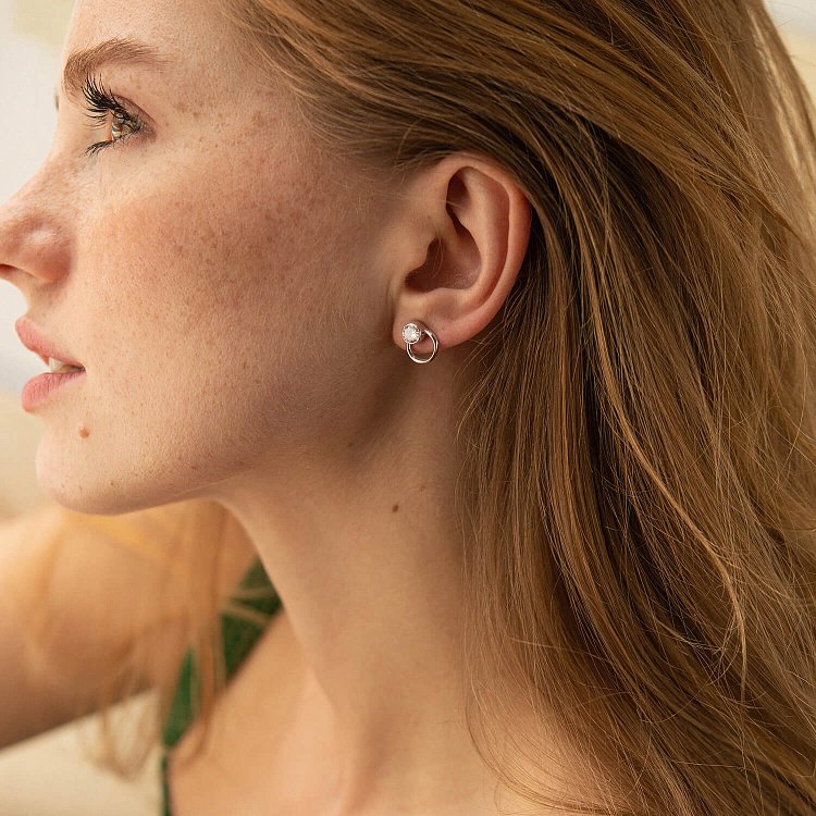 Сережки - пусети "Ейпріл" з фіанітами (біле золото) с08495 від ювелірного магазину Онікс - 4