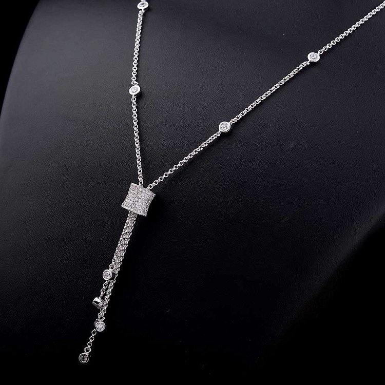 Серебряное колье с фианитами 18275 от ювелирного магазина Оникс - 3