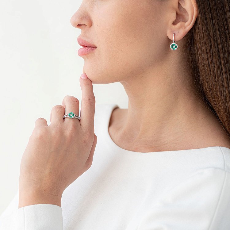 Золота каблучка з смарагдом і діамантами к366 від ювелірного магазину Онікс - 1