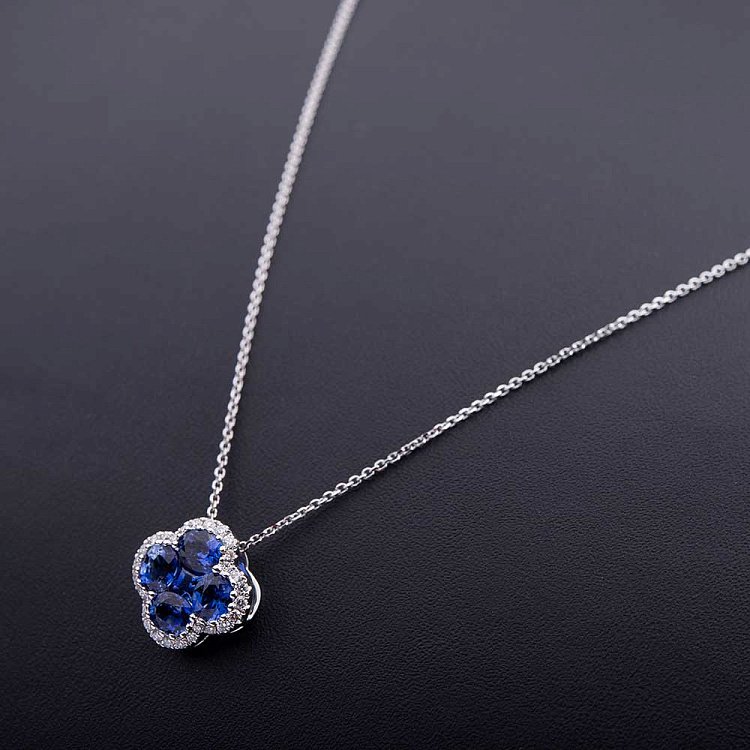 Золоте кольє з сапфірами і діамантами N00232mi від ювелірного магазину Онікс