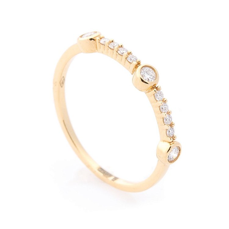 Золотий перстень з діамантами кб0166са від ювелірного магазину Онікс