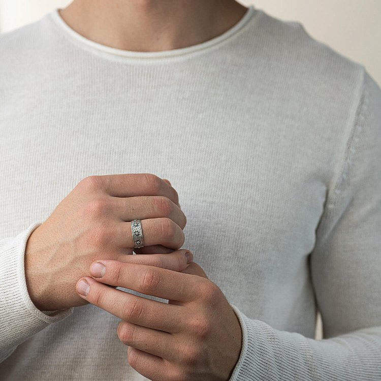 Серебряное кольцо "Вышиванка" (фианиты) 1113 от ювелирного магазина Оникс - 6