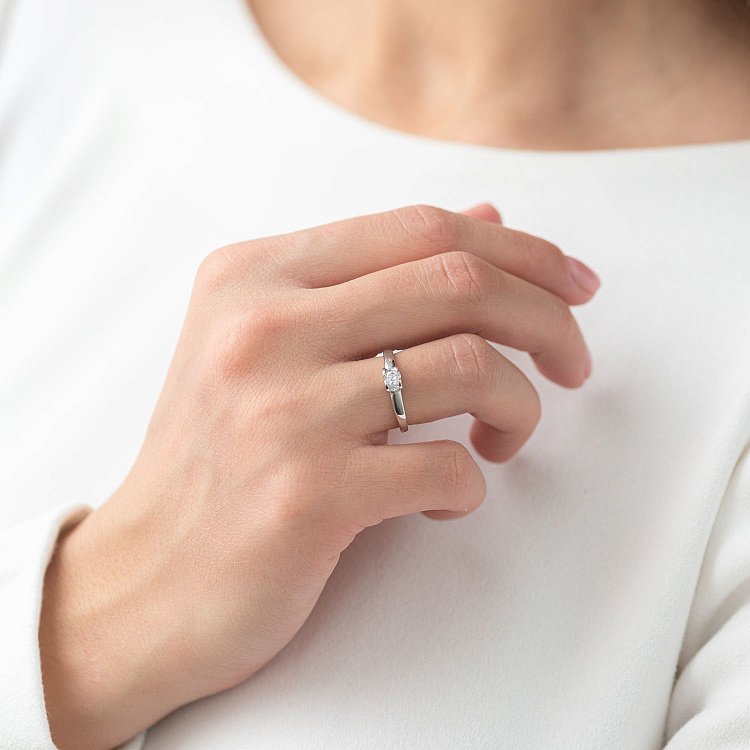 Золотое помолвочное кольцо с фианитом к06172 от ювелирного магазина Оникс - 3