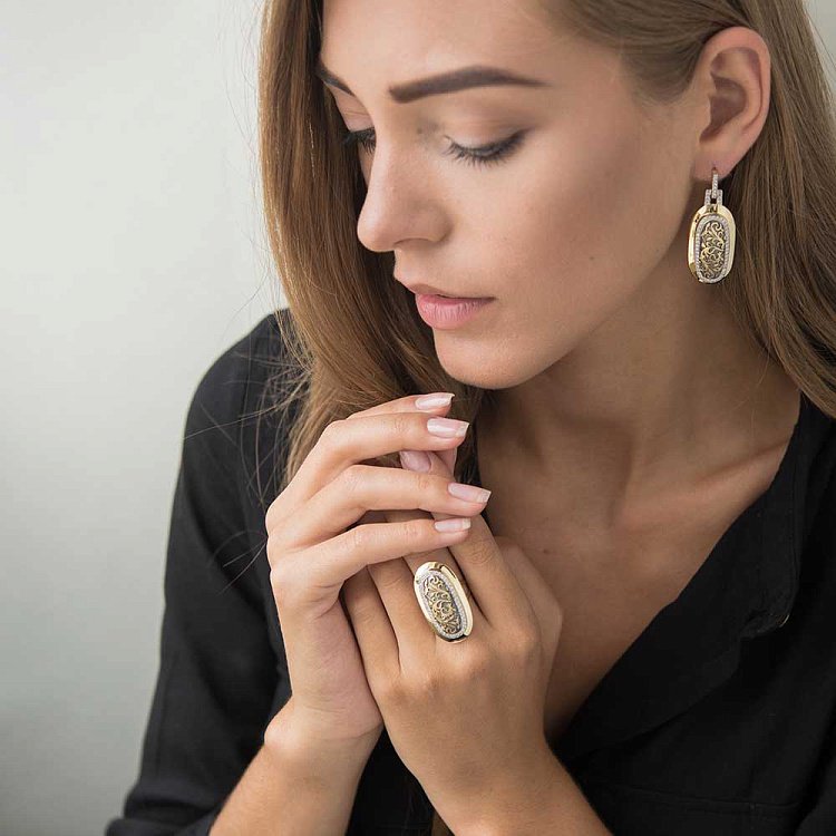 Золотые серьги с фианитами с03258 от ювелирного магазина Оникс - 3