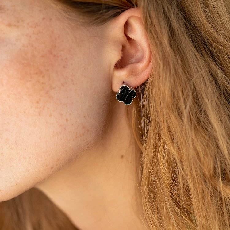 Срібні сережки "Конюшина" з оніксом 122112 від ювелірного магазину Онікс - 10