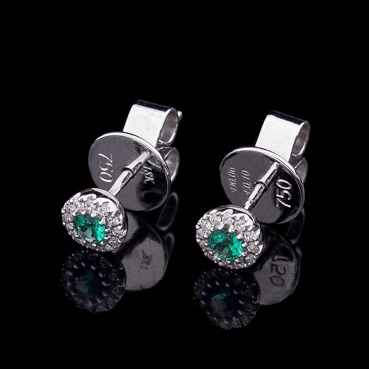 Золотые серьги-пусеты с бриллиантами и изумрудами с182 - 3 Золотые серьги-пусеты с бриллиантами и изумрудами с182 от ювелирного магазина Оникс - 3
