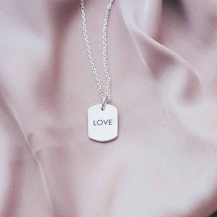 Серебряный кулон "LOVE" 133039l от ювелирного магазина Оникс - 2