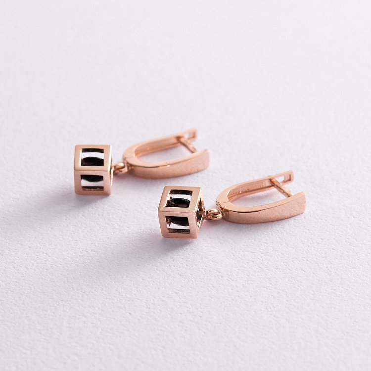 Золоті сережки "Кубики" з чорними фіанітами с07625 від ювелірного магазину Онікс - 4