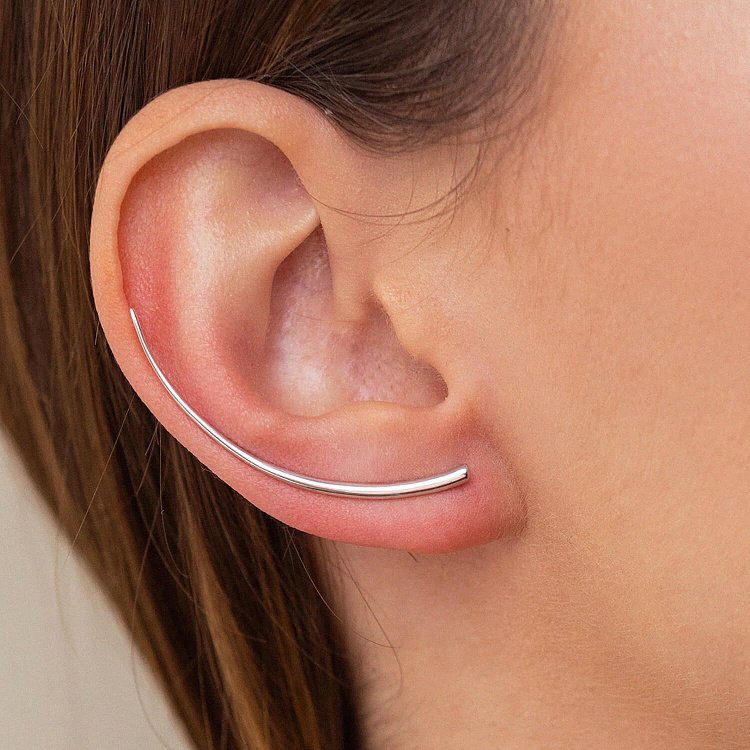 Срібна моносережка - клаймбер (на праве вушко) 912-00928 від ювелірного магазину Онікс