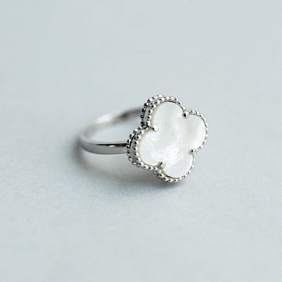 Срібна каблучка ""Конюшина"" з перламутром 111626 №8