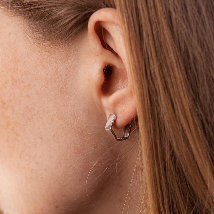 Серьги "Шестиугольники" в белом золоте с08007 от ювелирного магазина Оникс - 3