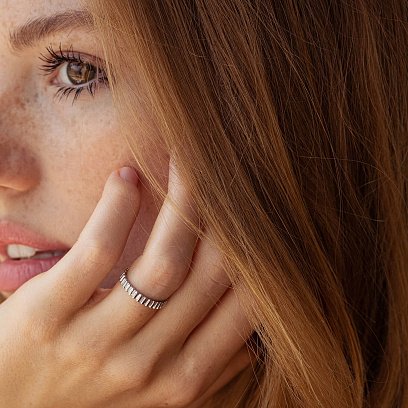 Каблучка "Бріттані" у сріблі 7058 №5