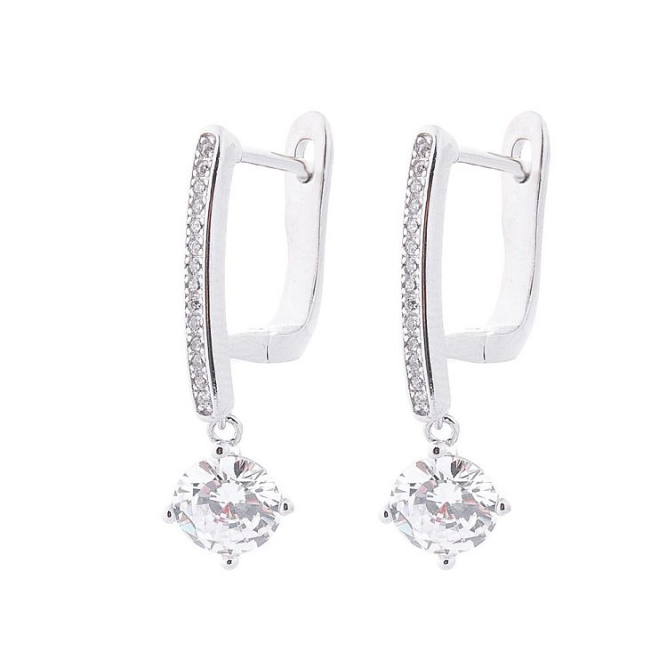 Серебряные серьги с фианитами 122451 от ювелирного магазина Оникс