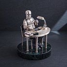 Срібна фігура ручної роботи "Ювелір за роботою" сер00034ю от ювелирного магазина Оникс - 1