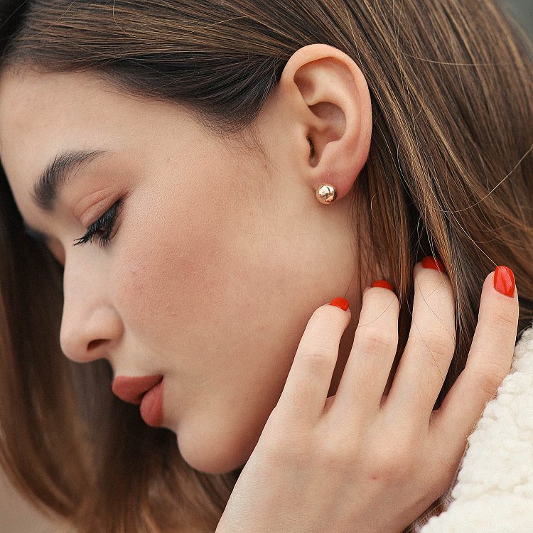 Сережки - пусети "Кульки" у червоному золоті (0.7 см) с06294 від ювелірного магазину Онікс - 8