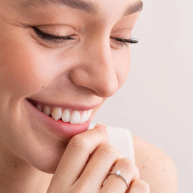 Заручальна золота каблучка з діамантом 220071121 від ювелірного магазину Онікс - 5