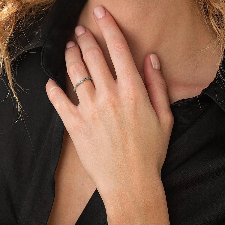 Золота каблучка з блакитними діамантами 226811121 від ювелірного магазину Онікс - 1