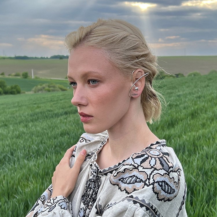 Срібні сережки-пусети в стилі мінімалізм 122489 від ювелірного магазину Онікс - 7